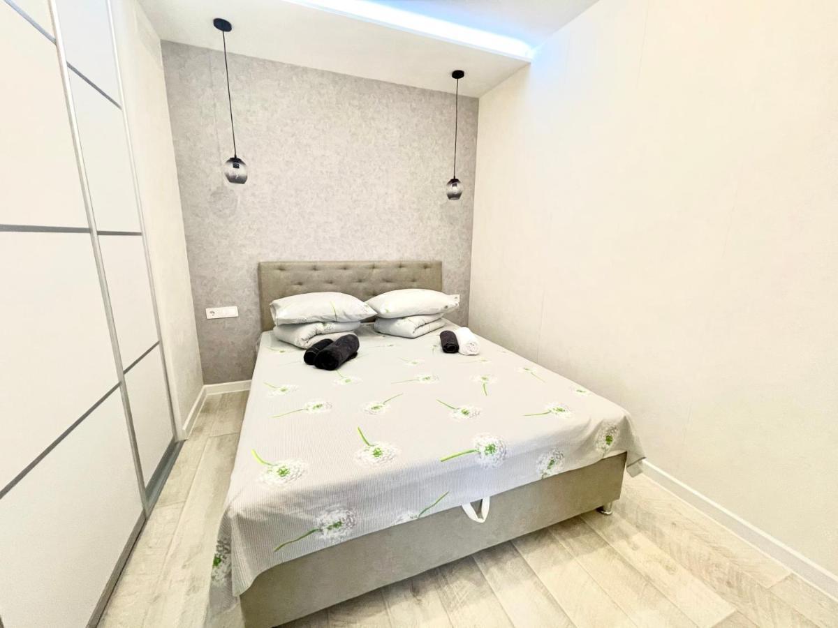Сozy 704 Sunrise Apartments On The 22Nd Floor In The Center Odessa Exterior foto